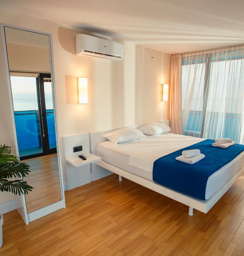 Panorama Orbi City Center Suite 바투미 외부 사진