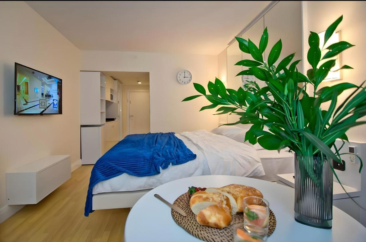 Panorama Orbi City Center Suite 바투미 외부 사진